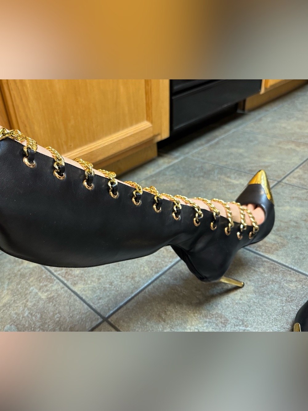 Black Leather Knee-High Stiletto Boots with Gold Chain & Toe Cap US 8 - Picture 15 of 17